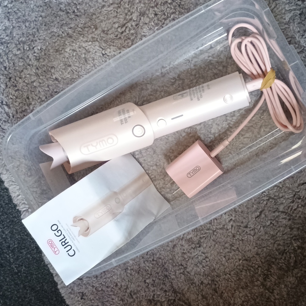 NWOT never used cordless auto curling CurlGo iron